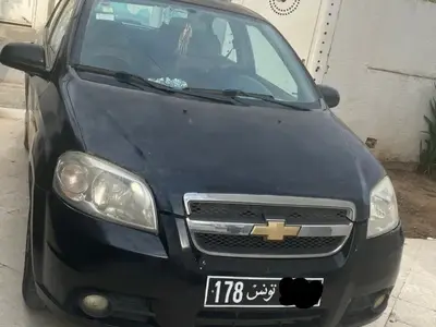 Chevrolet AVEO Essence 2015