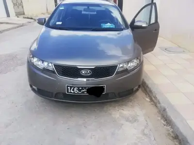 Kia CERATO Essence 2010
