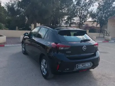 Opel Corsa Essence 2022