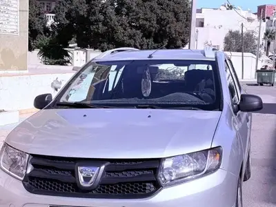 Dacia SANDERO Essence 2015