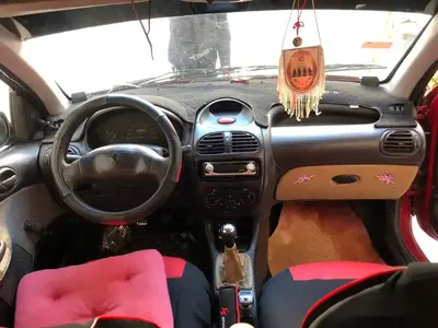 Peugeot 206 1998 280 km