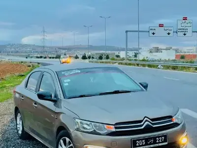 Citroen C-elysée Essence 155 000 km