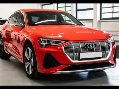 Audi Q8 e-tron 2020 Électrique 70 000 km