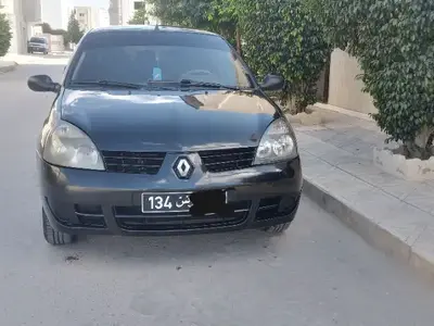 Renault Clio 2008 350 km