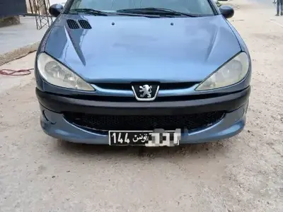 Peugeot 206 2010 Essence 