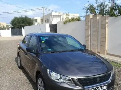 Peugeot 301 2019 Essence