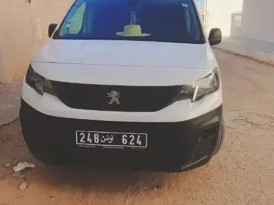 Peugeot Partner 2020 164000 km
