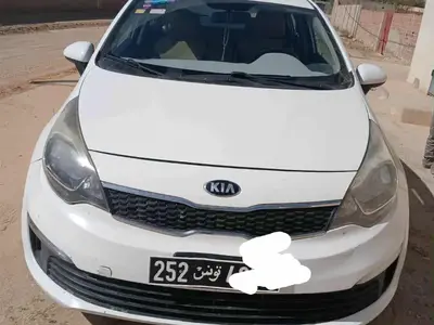 Kia Rio 2017 Essence 148 000 km