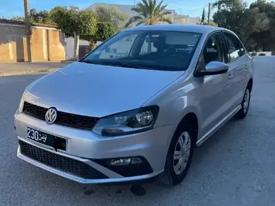 Volkswagen Polo sedan 2022 Essence 107 000 km