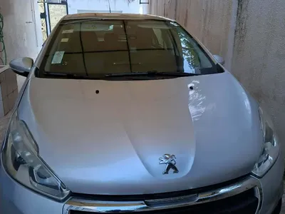 Peugeot 208 2015 120000 km