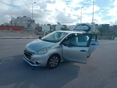 Peugeot 208 2015 183000 km