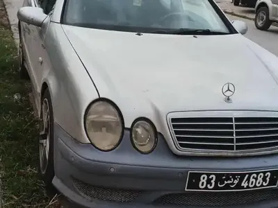 Mercedes Classe clk 1997 305000 km