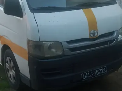Toyota Hiace 2009 930000 km