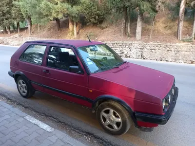 Volkswagen Golf 2 année 1990 num tel 96296431