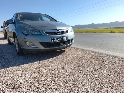 Opel Astra 2011 243000 km