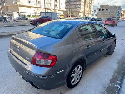 Peugeot 407 - Photo 5