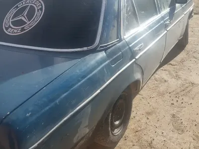Mercedes 200 - Photo 5