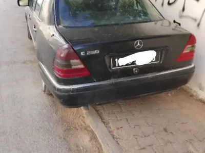 Mercedes 250 1993 150000 km