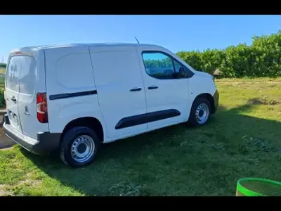 Peugeot Partner - Photo 2