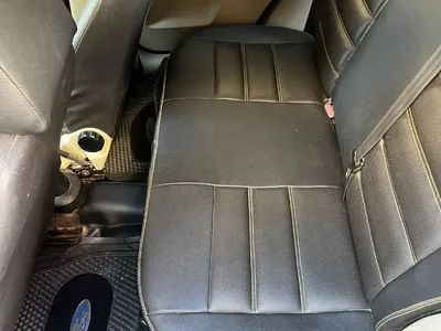 Ford FIESTA - Photo 2