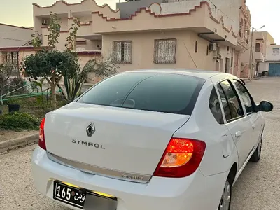 Renault Symbol - Photo 2