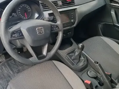 Seat Ibiza - Photo 2