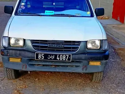 Isuzu D-max ii 1998 52273 km