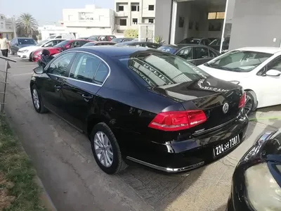 Volkswagen Passat - Photo 3