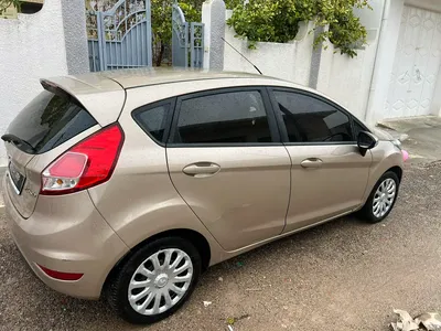 Ford FIESTA - Photo 9