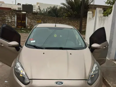 Ford FIESTA - Photo 8