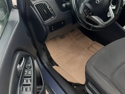 Kia RIO - Photo 2