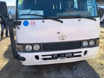Deux mini bus toyota a vendre