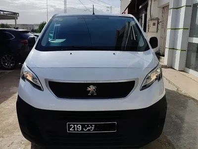 2020 Peugeot Expert 165000 km 1ERE MAIN ENTRETIEN MAISON TEL 22801802
