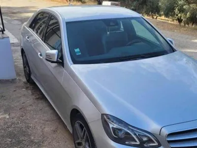 Mercedes Classe E - Photo 6