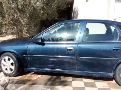 Opel Vectra - Photo 2