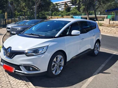 Renault Scenic 2020 195000 km ( Immatriculé au Portugal) 