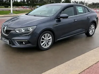 Renault Megane - Photo 4