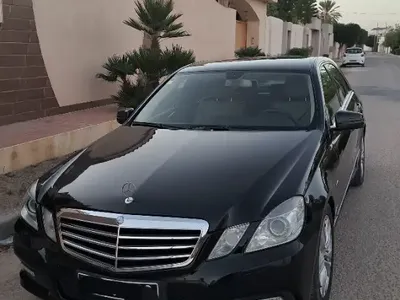 Mercedes-Benz E200 CGI