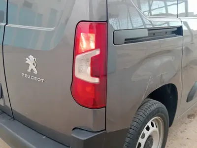 Peugeot Partner - Photo 3