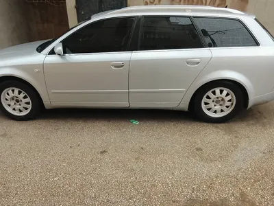 Audi A4 - Photo 5