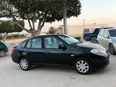 Renault Symbol 2010 تسجيل أول