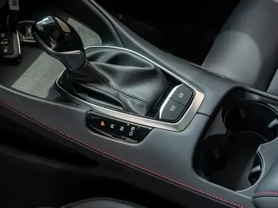 MG MG 5 - Photo 5