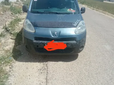 Peugeot Partner 2012 300000 km