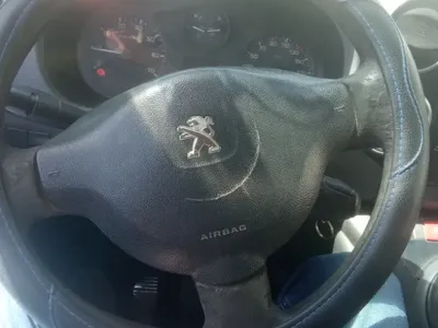 Peugeot Partner - Photo 2