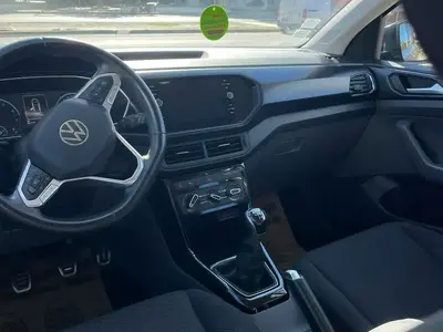 Volkswagen T-Cross - Photo 2