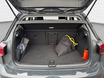 Volkswagen Golf - Photo 3