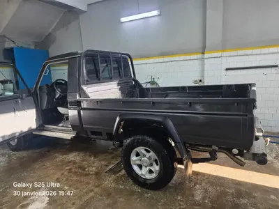 Toyota Land Cruiser - Photo 4
