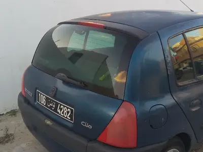 Renault Clio - Photo 2