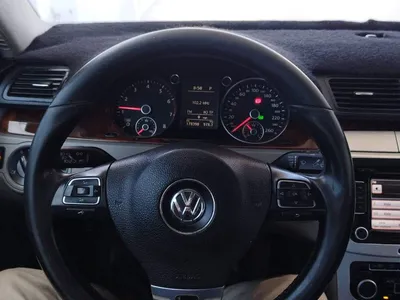 Volkswagen Passat 2011 195000 km