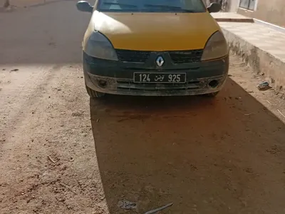 Renault Clio 2005 667.598 km